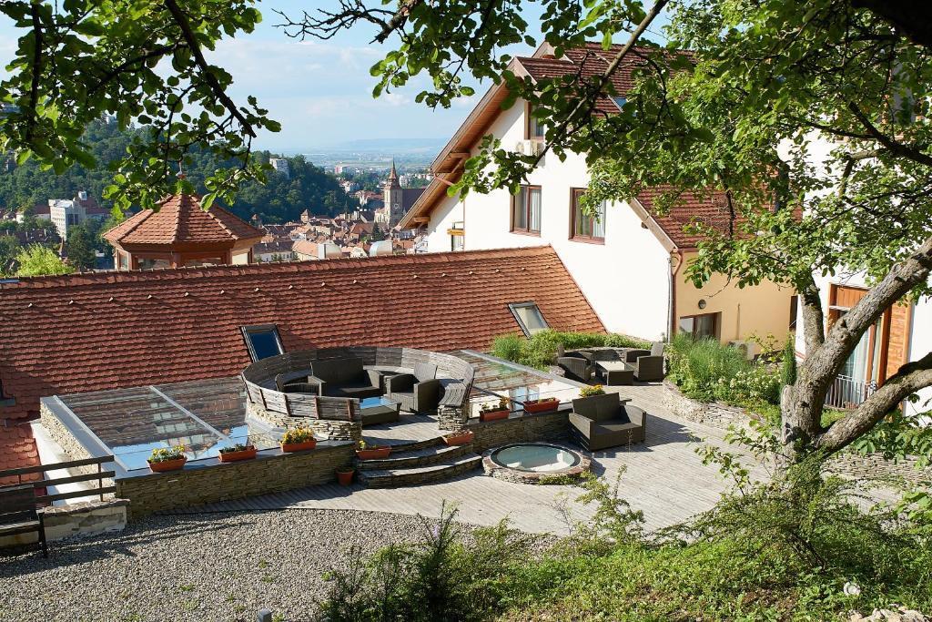 Hotel Kolping Brasov Exterior photo